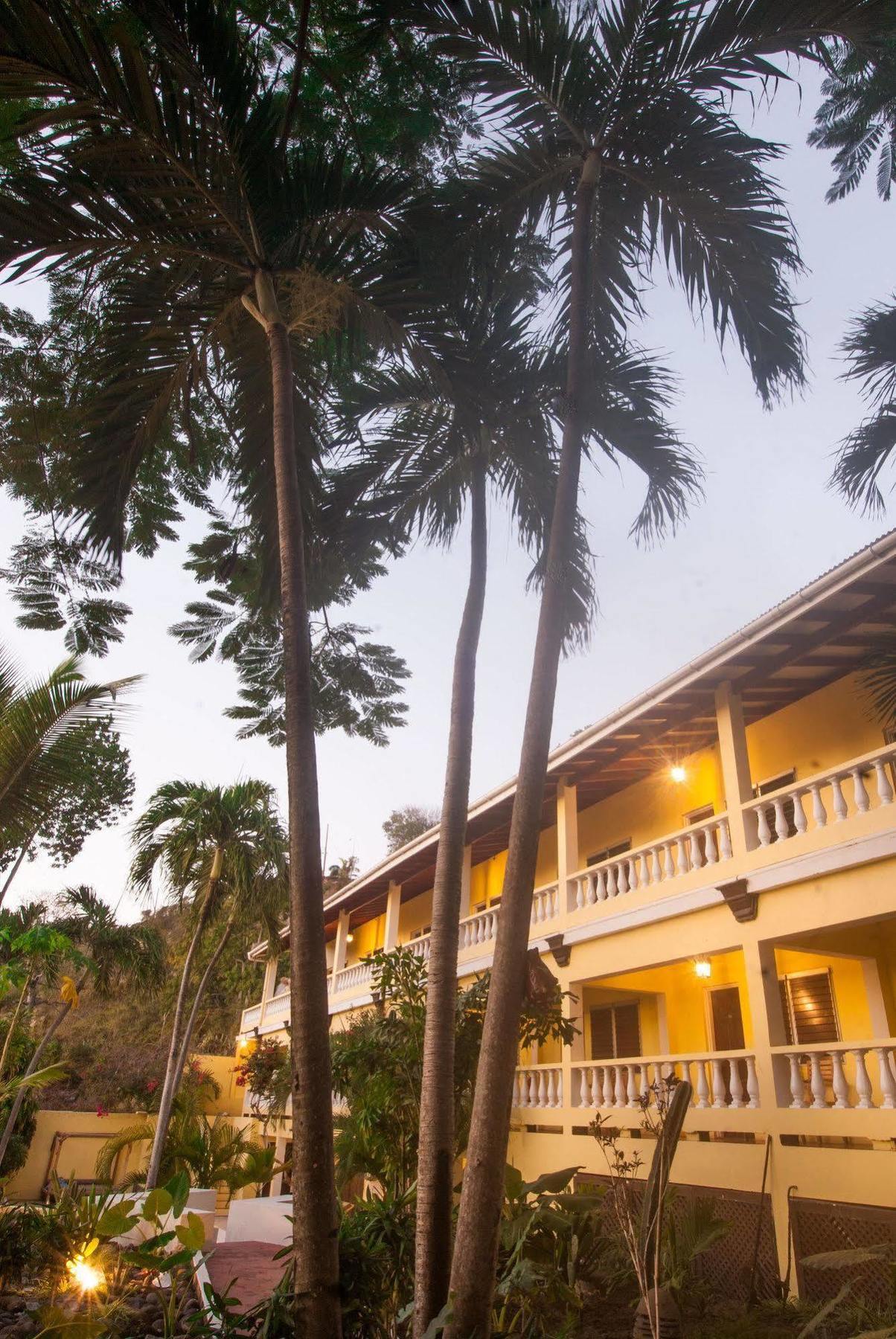 Aparthotel The Old Gin House Oranjestad  Exterior foto